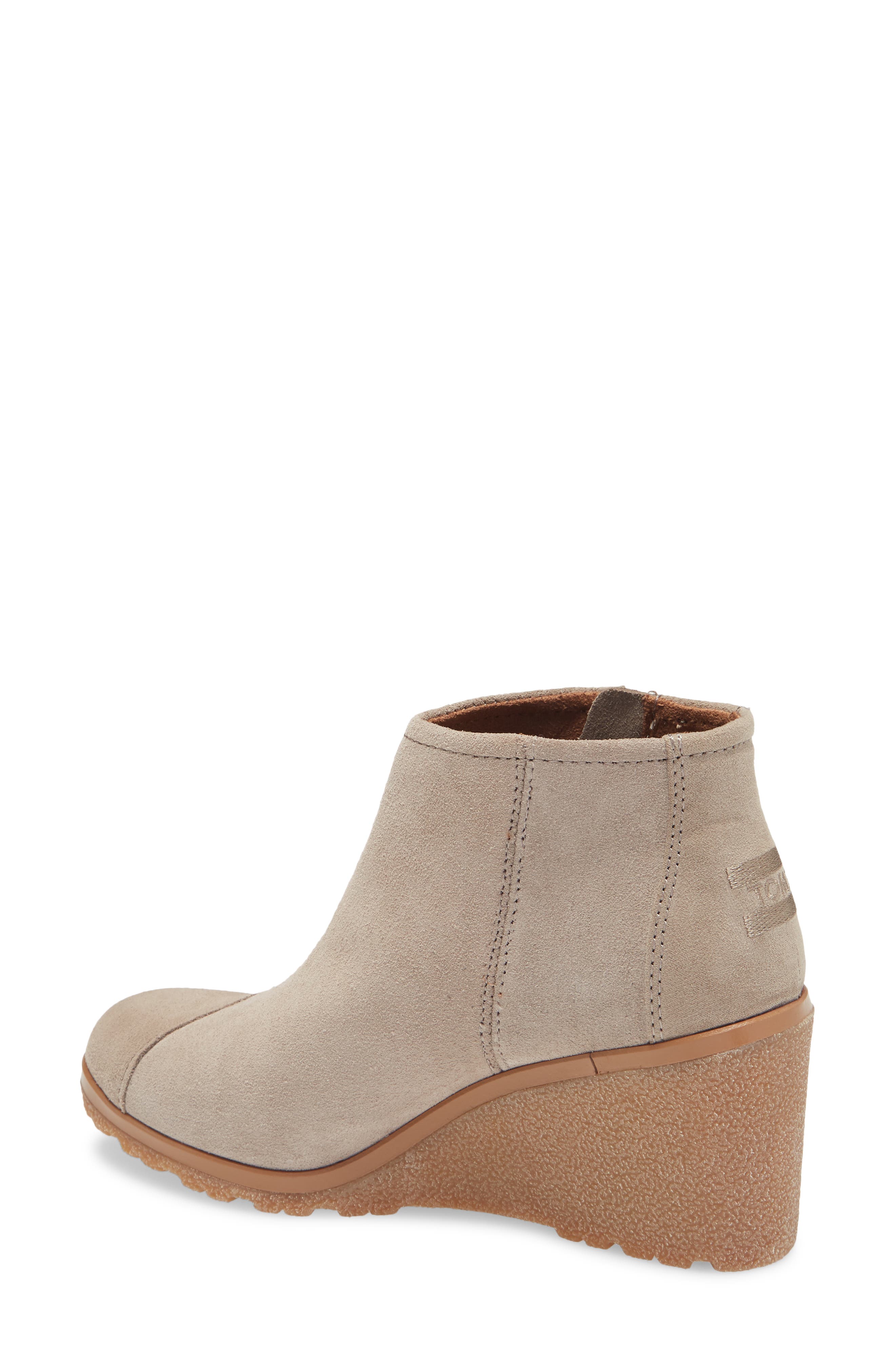 toms microfiber avery booties