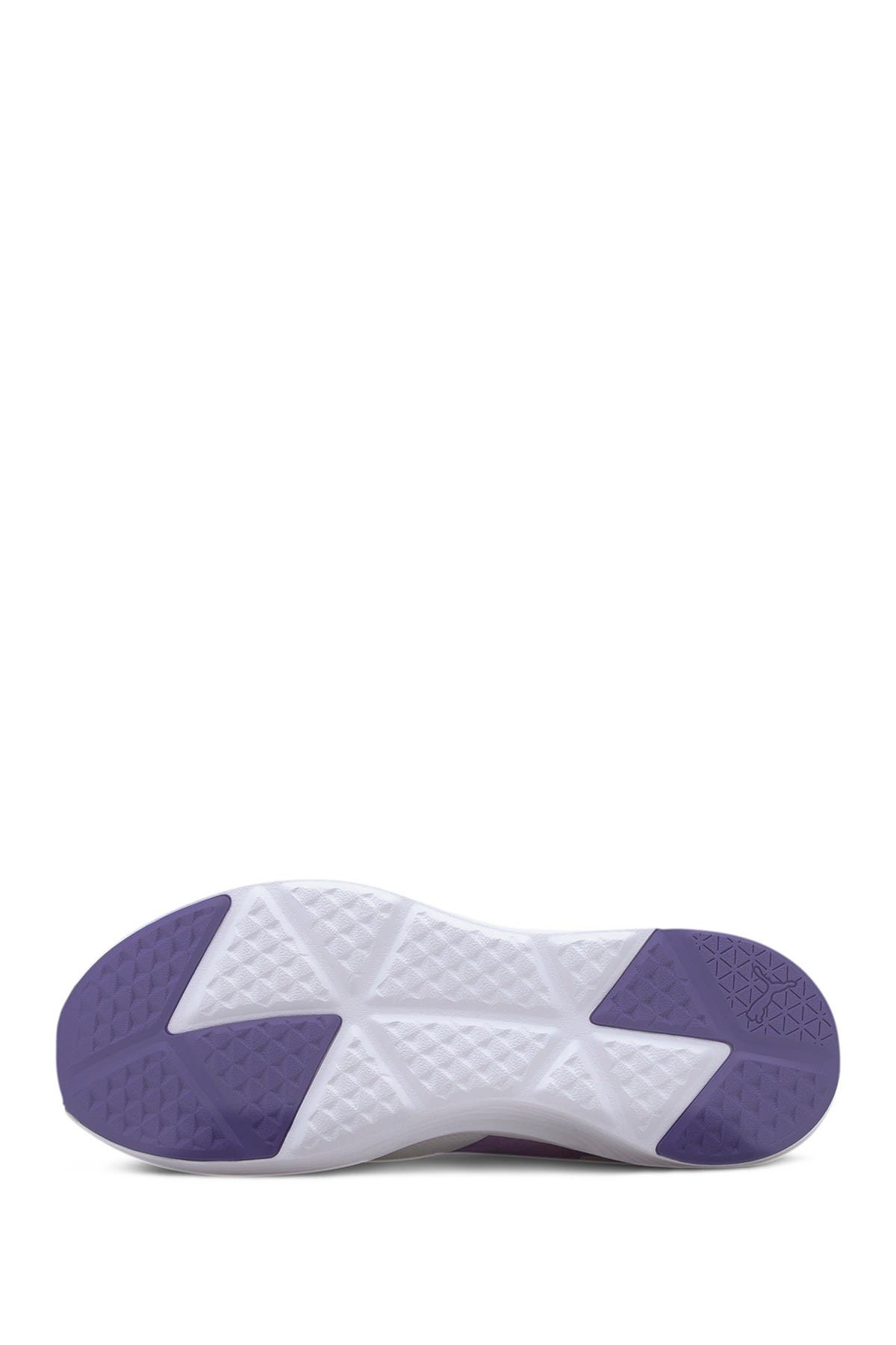 puma prowl slip on jelly