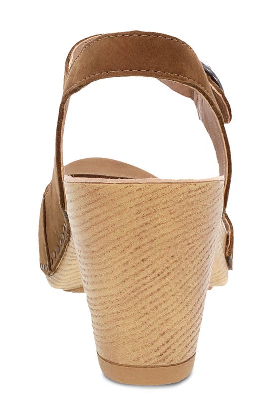 Dansko Taytum Pump In Tan