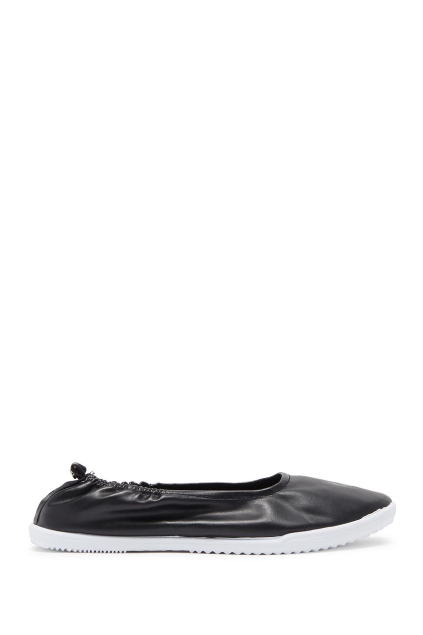 danskin flats black