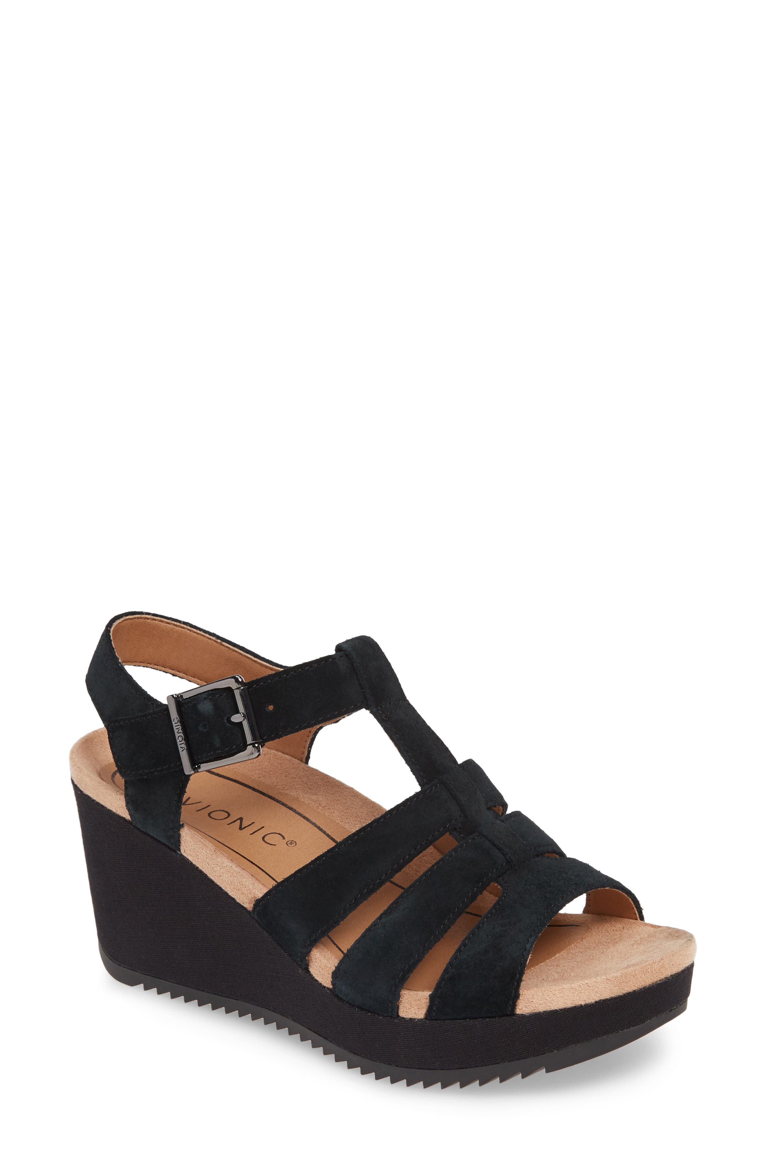 vionic tawny wedge