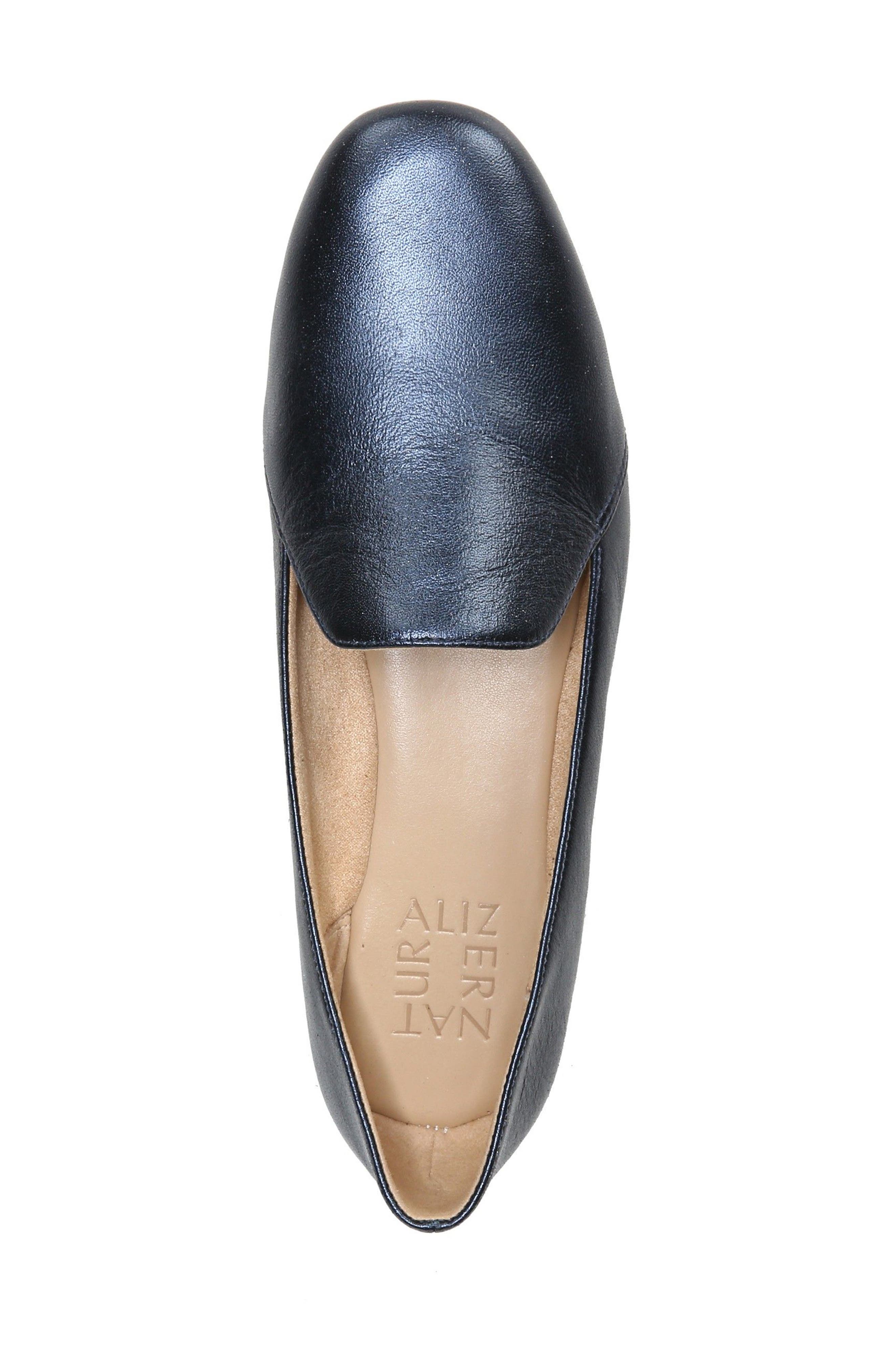 naturalizer smoking slipper