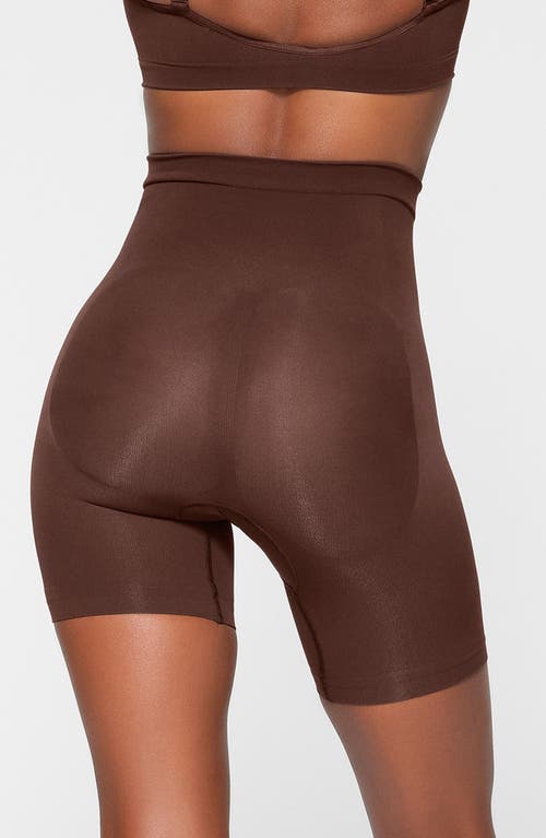 Skims High-waist Shine Shorts In Cocoa