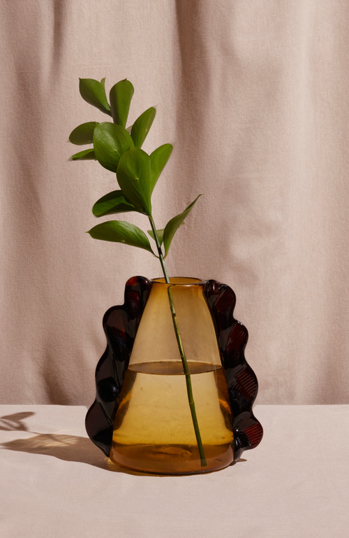 Meso Goods Betta Vase In Brown