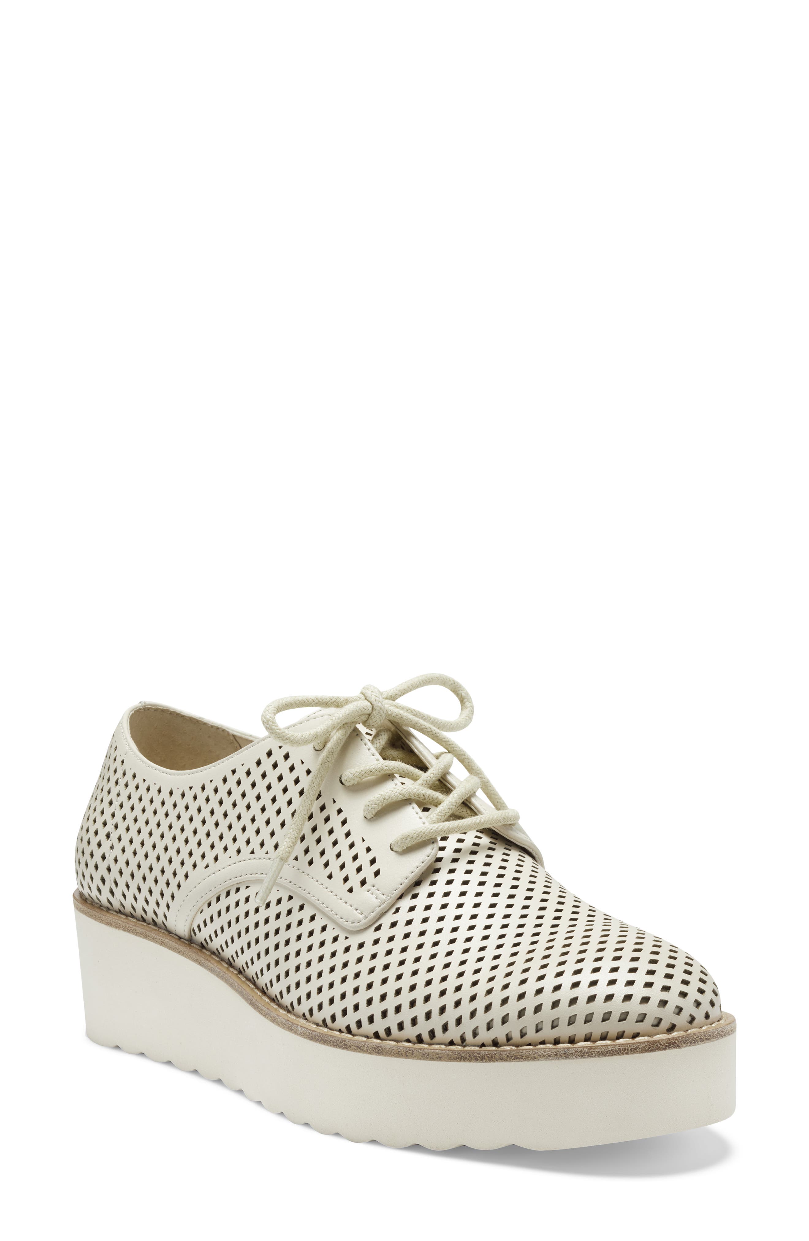 vince camuto oxfords