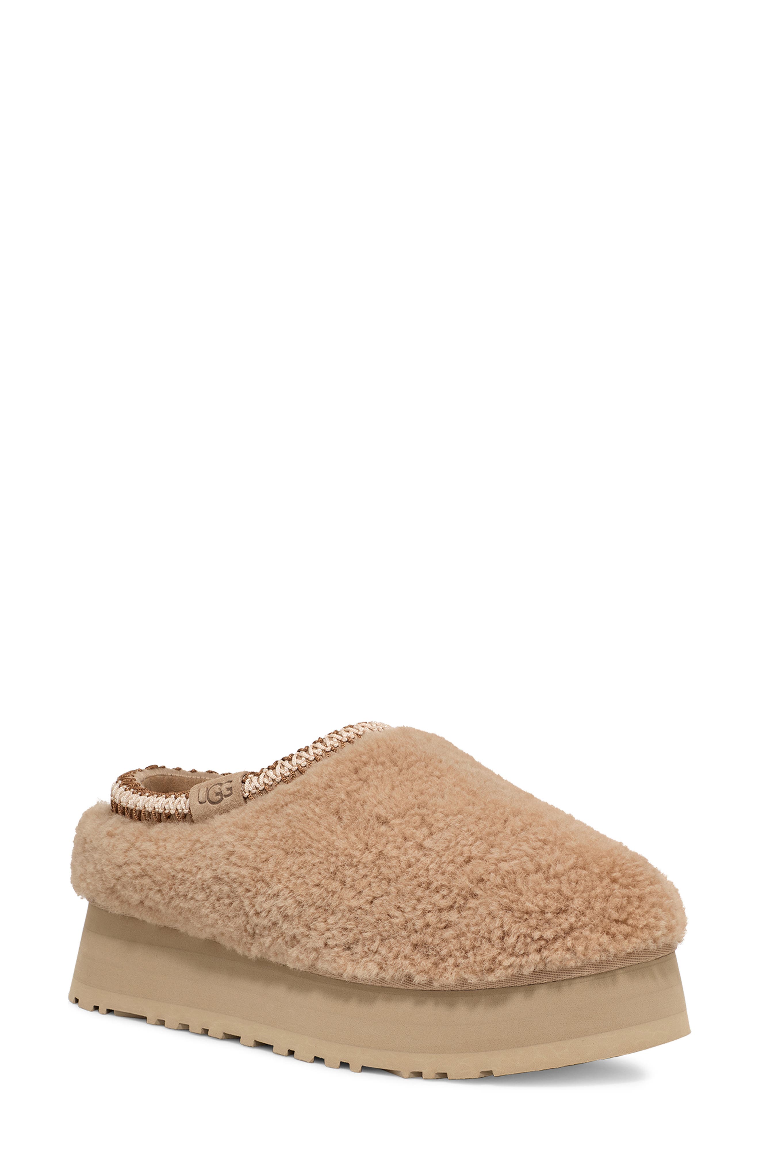 UGG(r) Tazz Maxi Curly Genuine Shearling Platform Slipper in Sand Cover