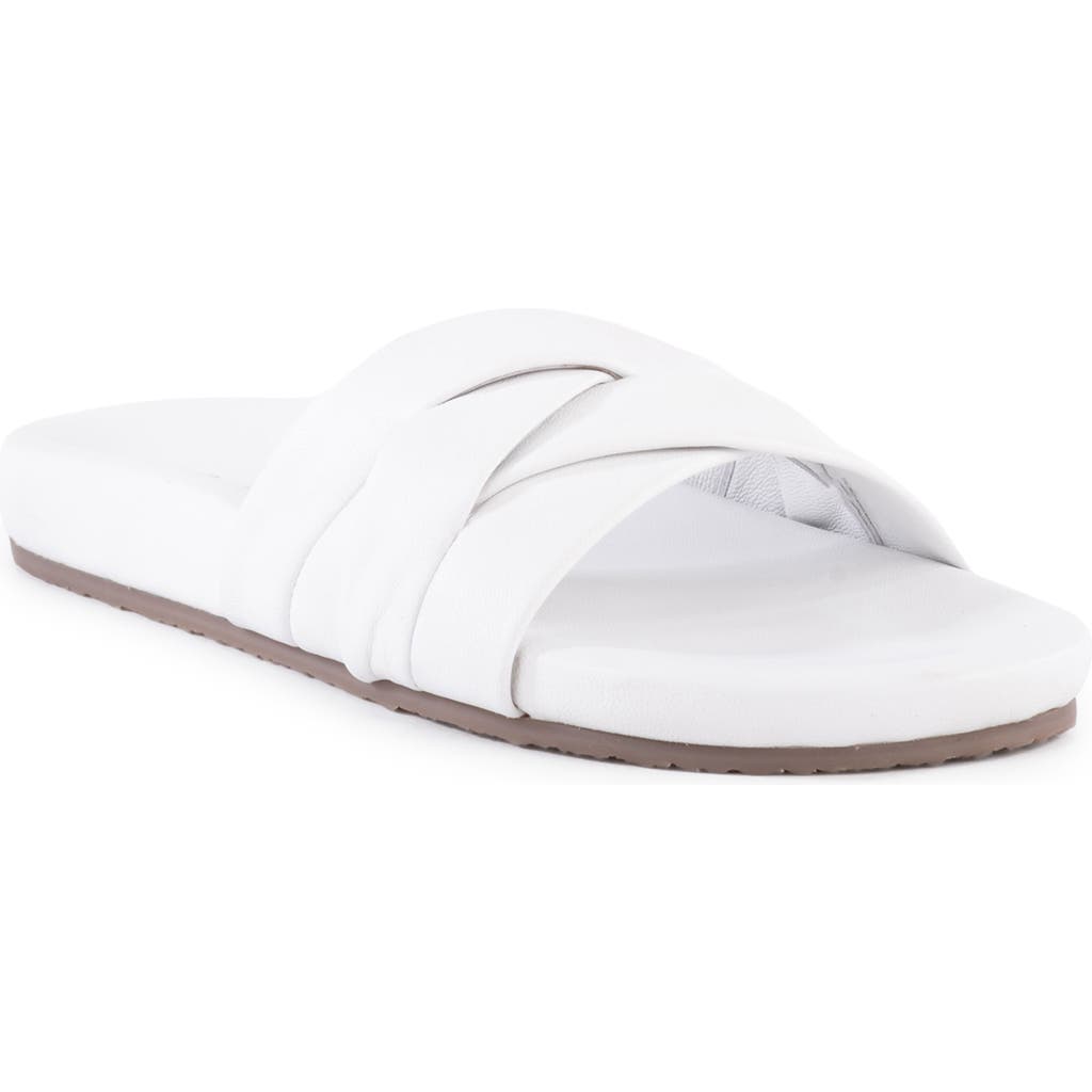 Seychelles Show Me Love Slide Sandal In White