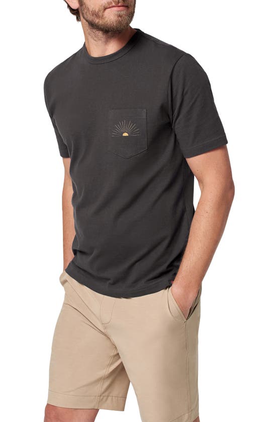 Faherty Sun Rays Cotton Graphic Tee In Washed Black