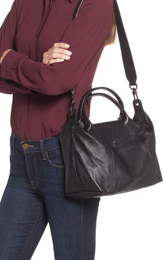 Longchamp Le Pliage Cuir Medium Shoulder Bag In Black