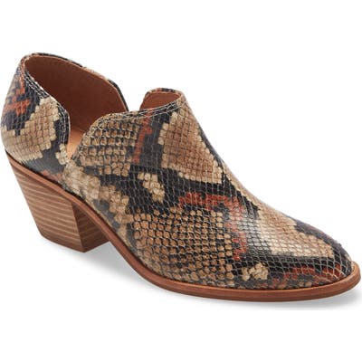 Madewell The Brady Low-Cut Bootie- Beige