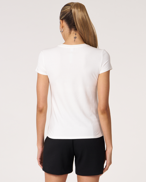 Rebody Active Rebody Essentials Fitted Short Sleeve Top In White