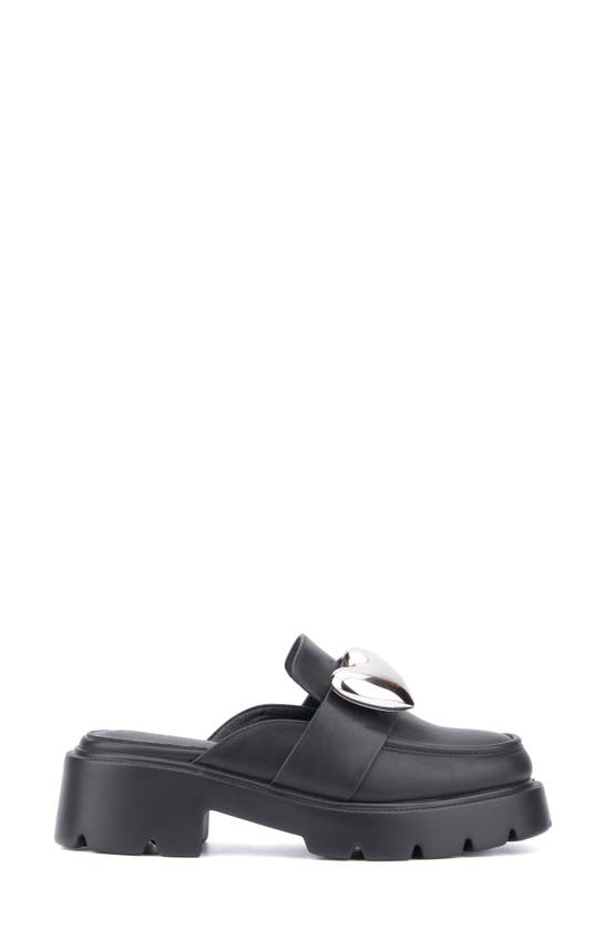 Olivia Miller Heartless Lugged Platform Mule In Black