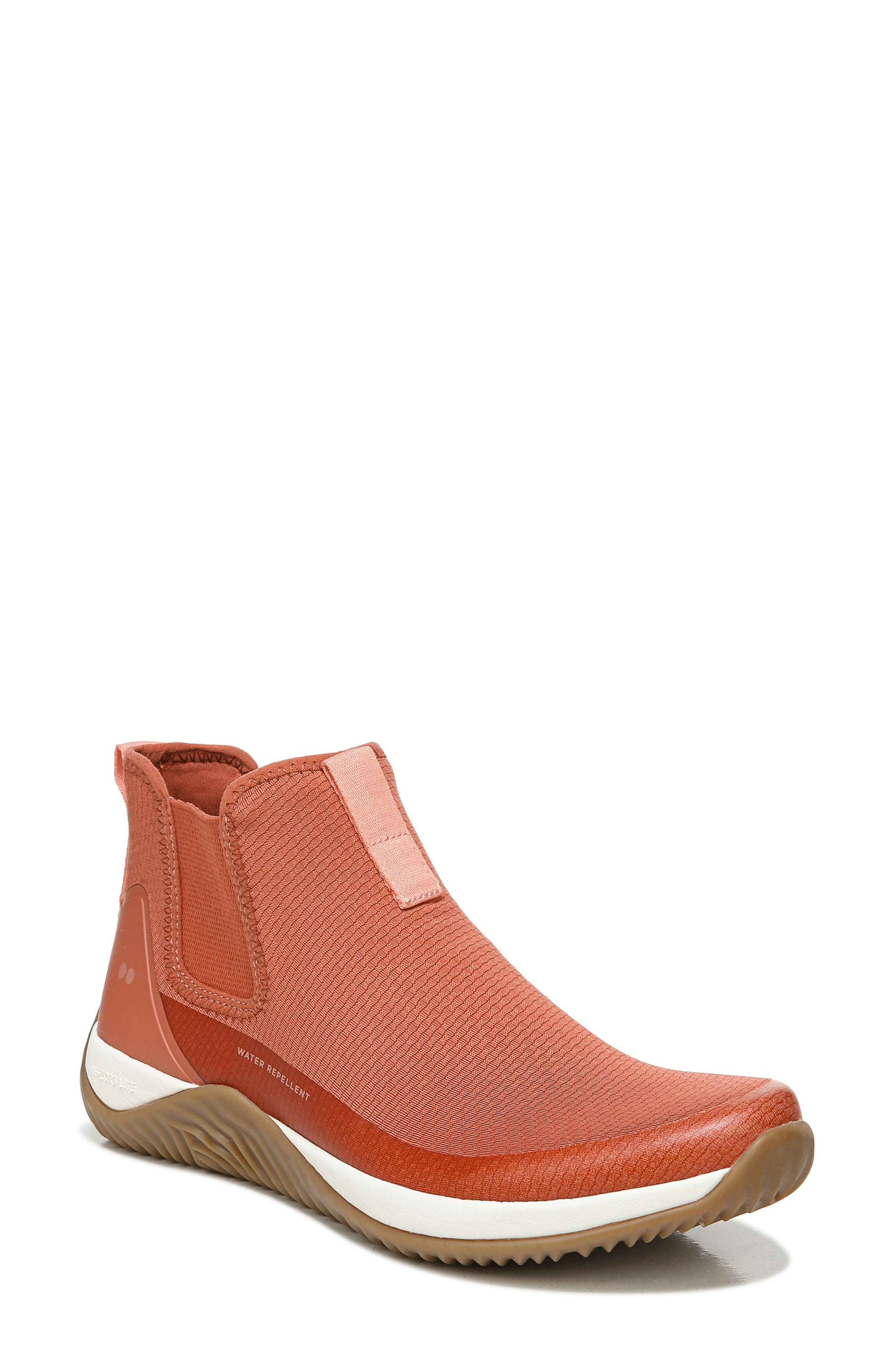 chelsea boots with arch support