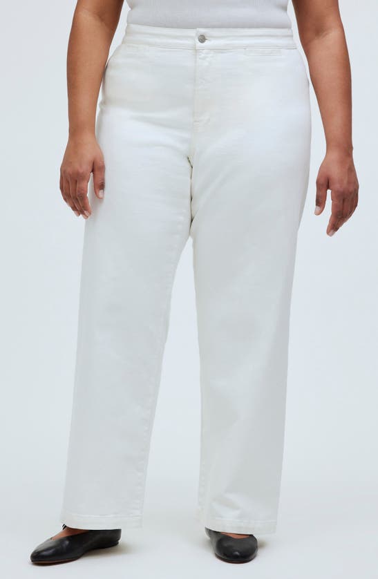 Shop Madewell Curvy Perfect Wide Leg Crop Jeans In Tile White