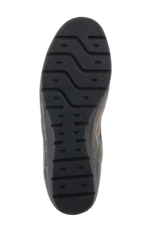 Spring Step Chesser Flat In Bronze