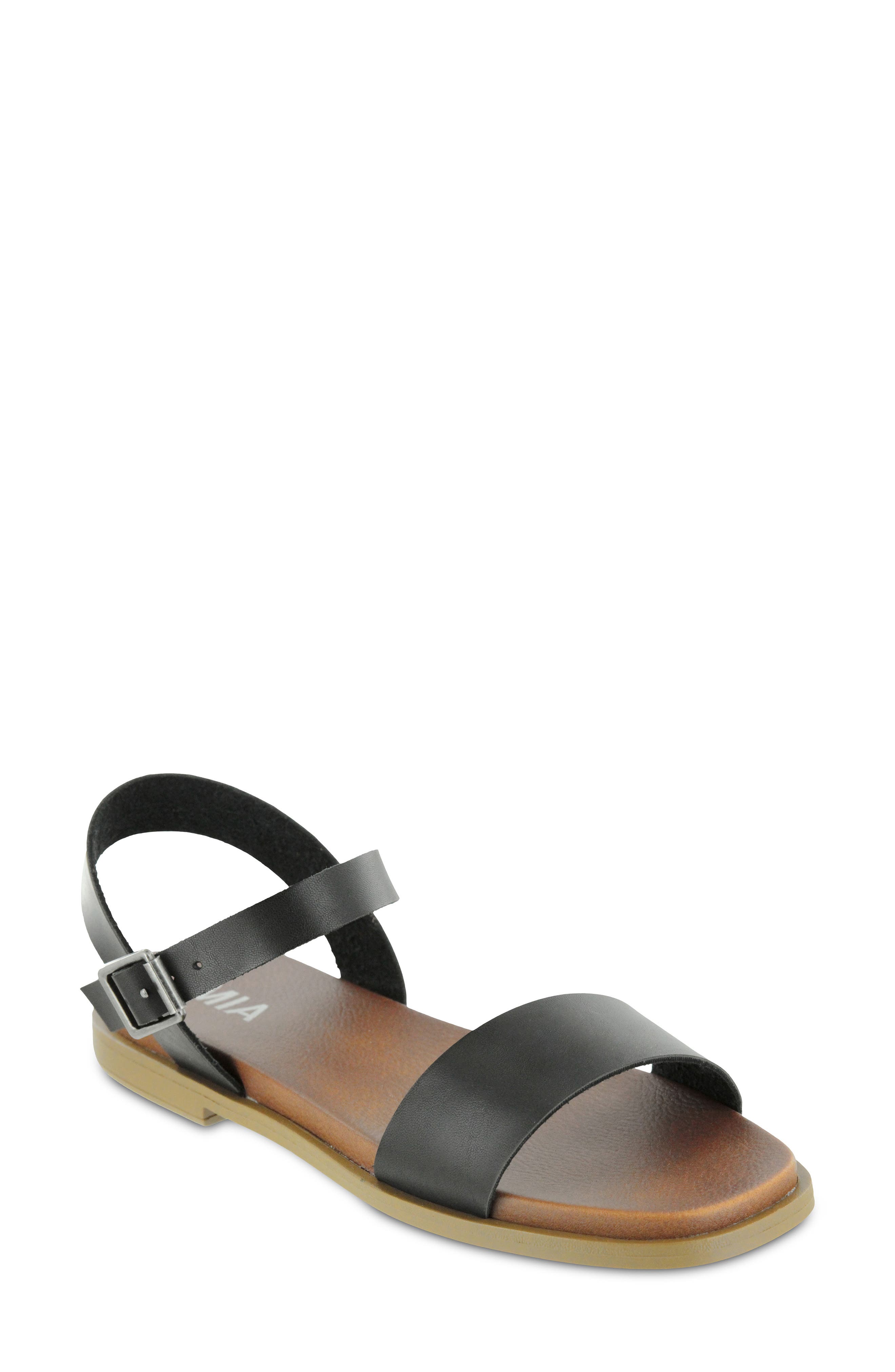 mia flat sandals