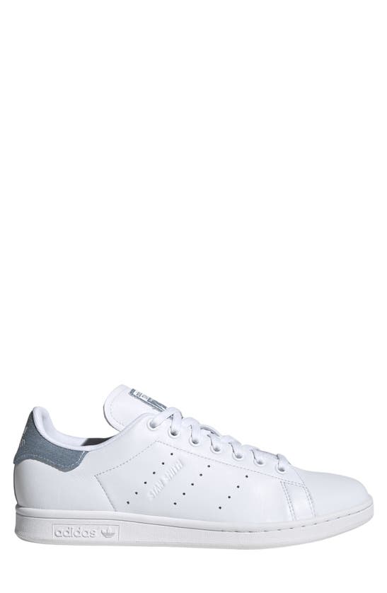 Adidas Originals Stan Smith Sneaker In Ftwr White/ Pantone
