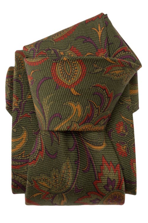 Elizabetta Borromeo In Olive