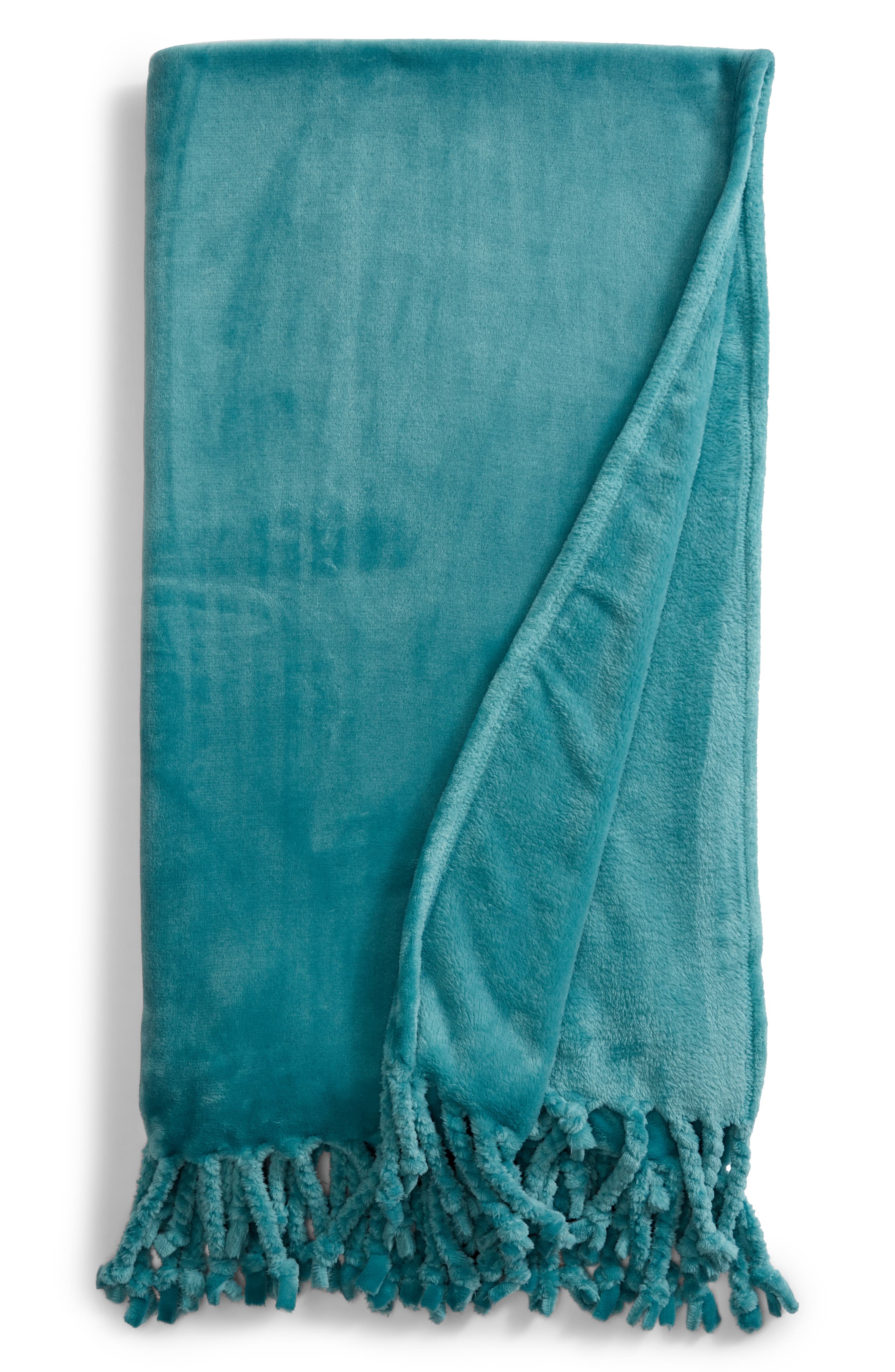 NORDSTROM AT HOME,
                            Kennebunk Bliss Plush Throw,
                            Main thumbnail 267, color,
                            447