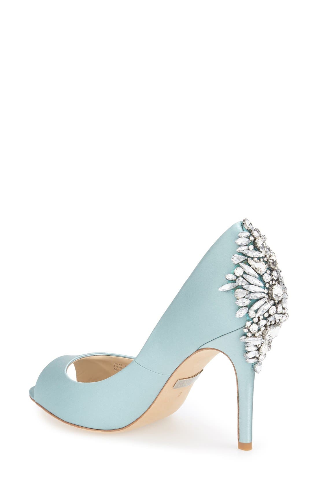 badgley mischka nilla peep toe pump