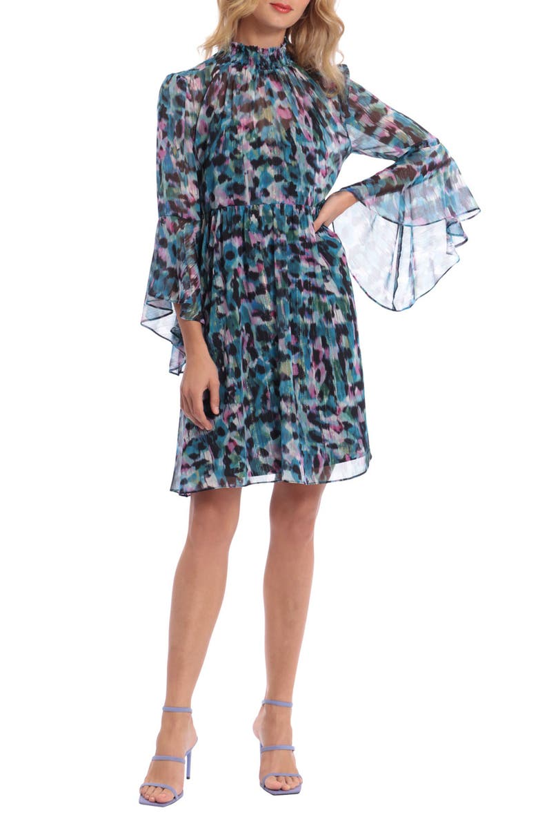 Donna Morgan Bell Sleeve Smocked Dress | Nordstromrack فوائد الكمادات الساخنة Donna Morgan Bell Sleeve Smocked Dress | Nordstromrack فوائد الكمادات الساخنة