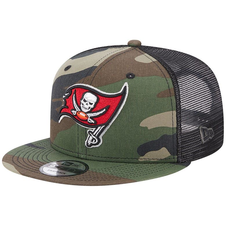 New Era Camo Tampa Bay Buccaneers Classic Trucker 9fifty Snapback