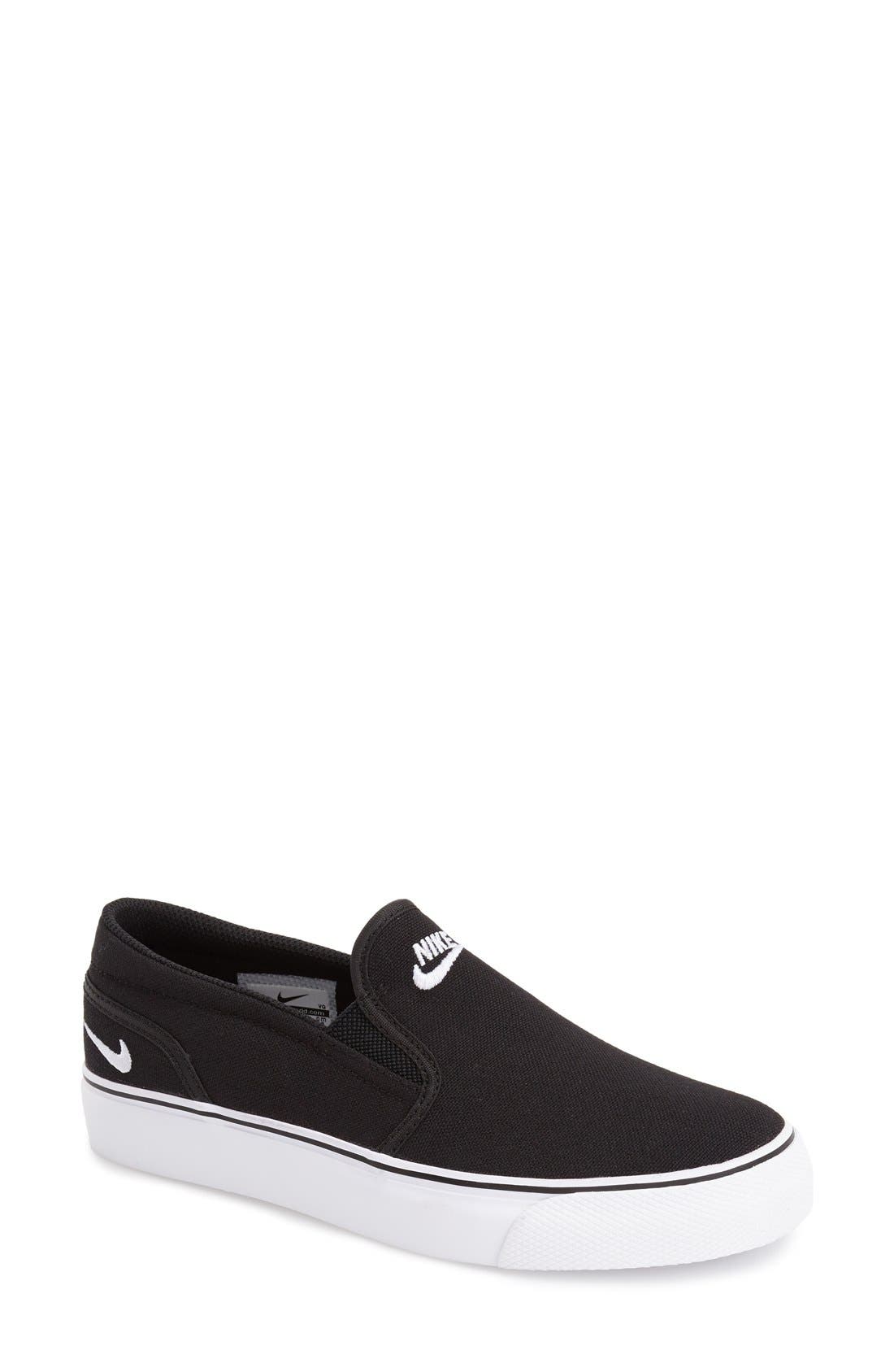 black nike slip ons womens