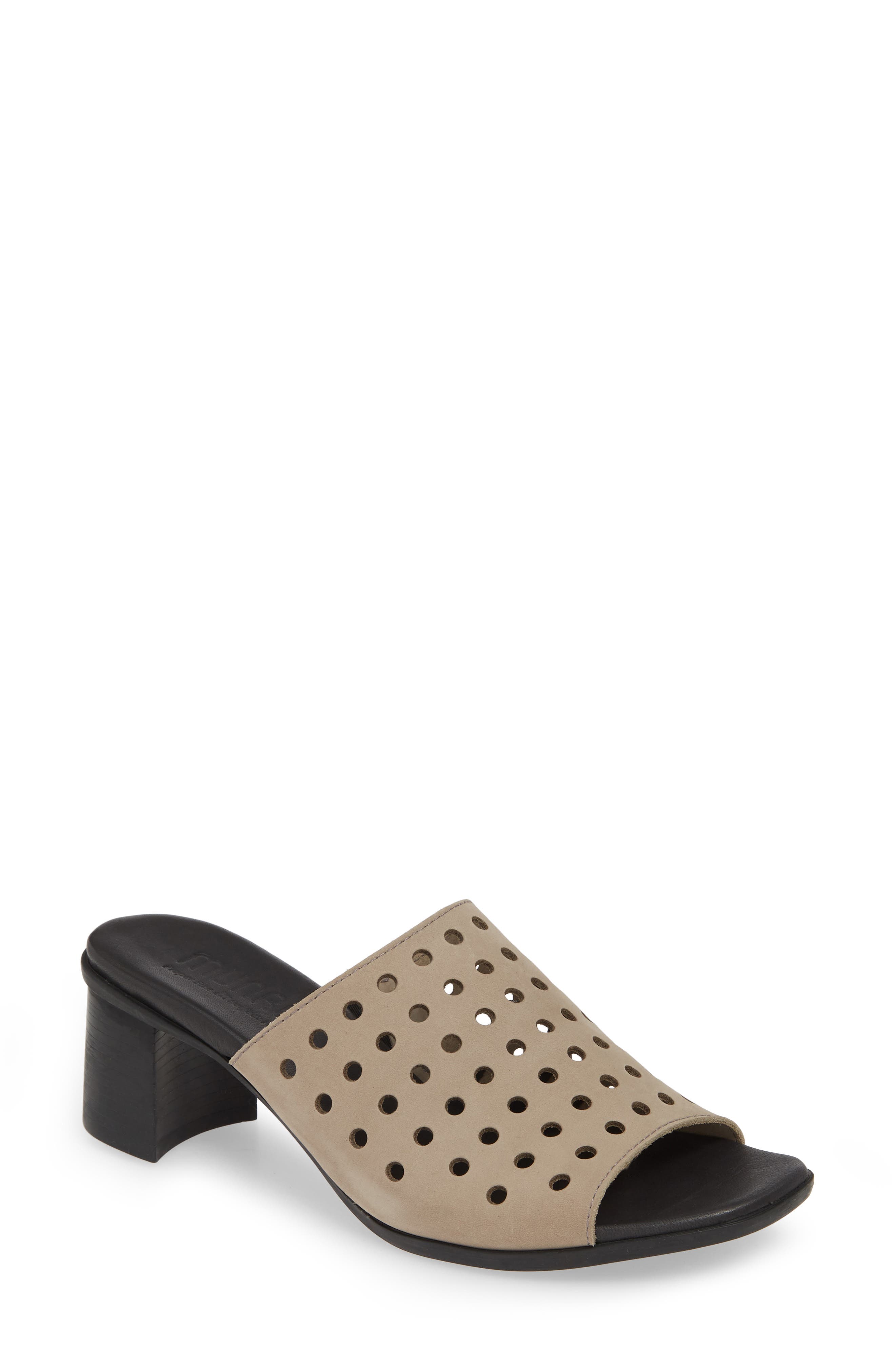 Munro Jules Mule, Grey