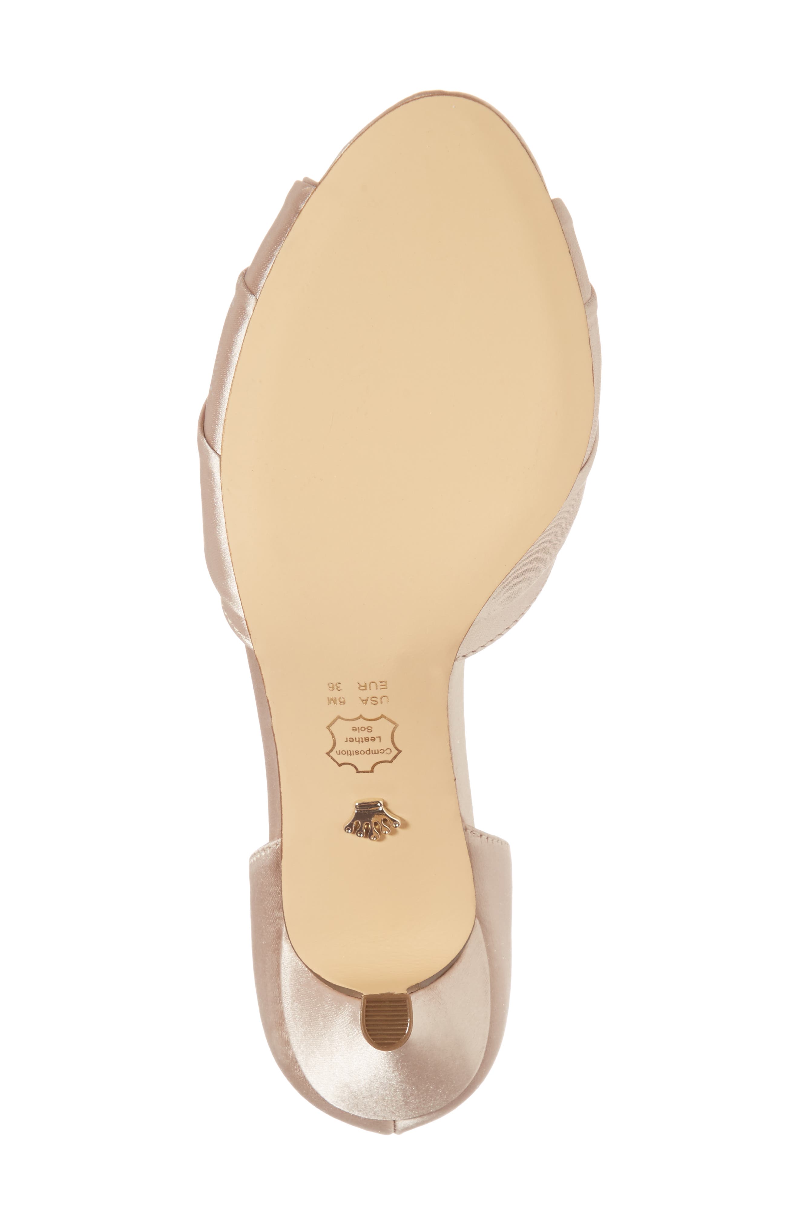 nina charisa pumps