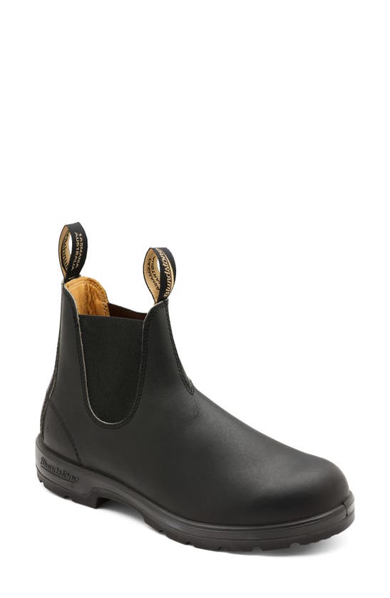 Shop Blundstone Footwear Classic Chelsea Boot In Black
