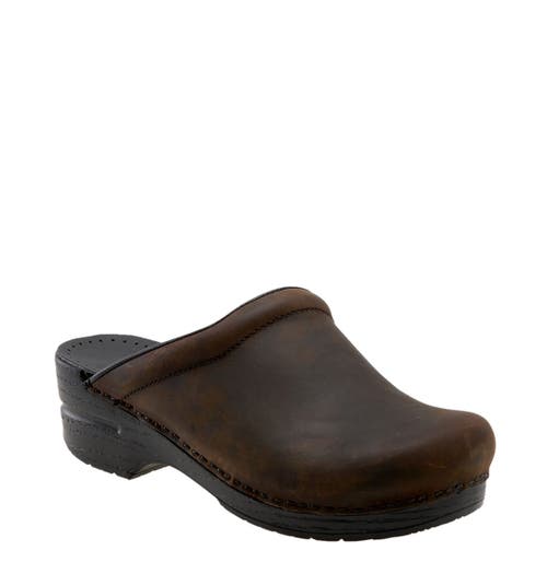 'Sonja' Oiled Leather Clog in Antique Brown Oiled
