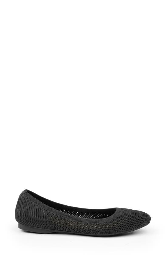 Shop Me Too Bevin Knit Skimmer Flat In Black