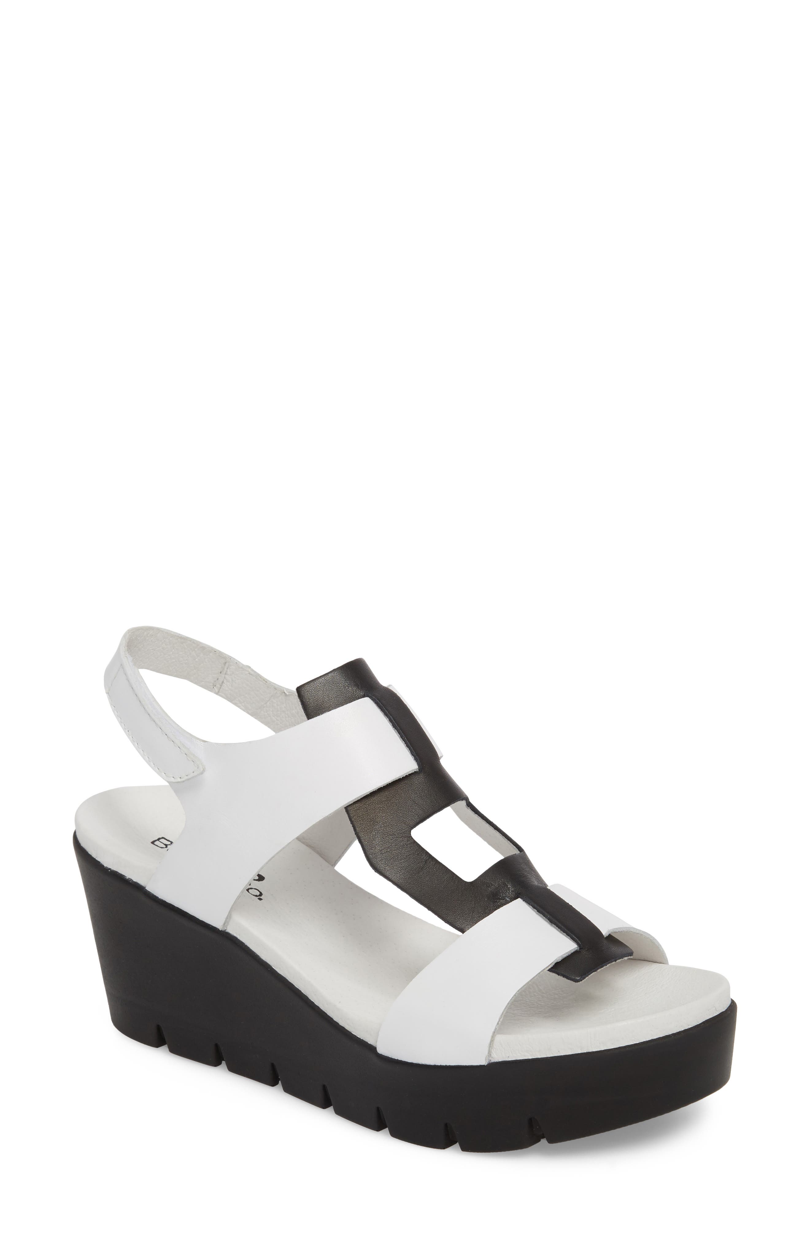 Bos. & Co. Somo Platform Wedge Sandal - White