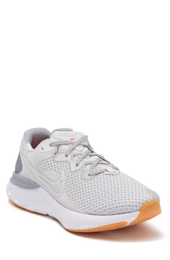 Nike Renew Run 2 Sneaker In Platinum Tint/ Summit White