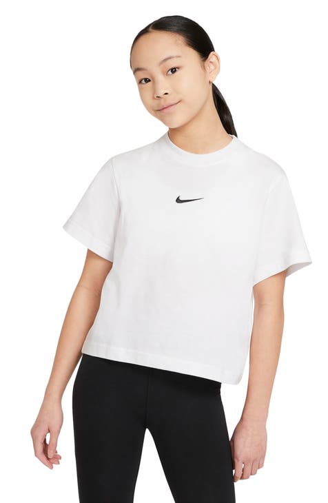 Sportswear Kids' Essential Boxy Embroidered Swoosh T-Shirt (Big Girl)