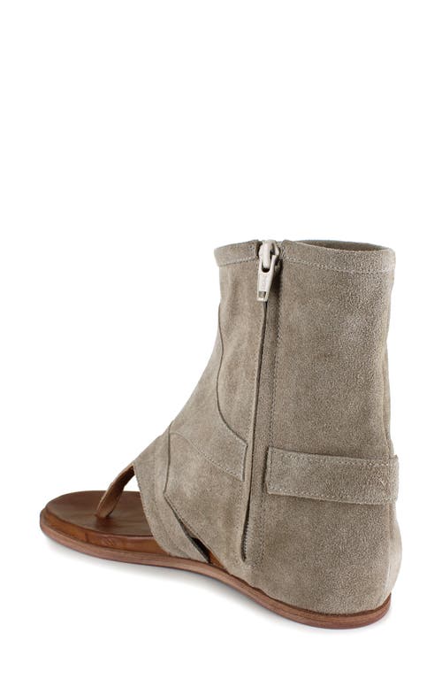 Artisan Crafted By Zigi Aldonza Gladiator Sandal In Off White/ Grey