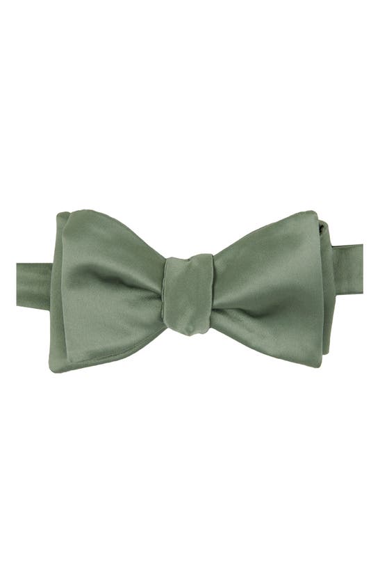 Construct Solid Satin Bow Tie In Green