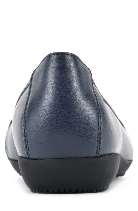 CLIFFS BY WHITE MOUNTAIN CLIFFS BY WHITE MOUNTAIN WHITE MOUNTAIN CHARMED FLAT