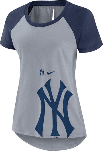 New York Yankees Nike Alternate Logo Weekend T-Shirt - Womens