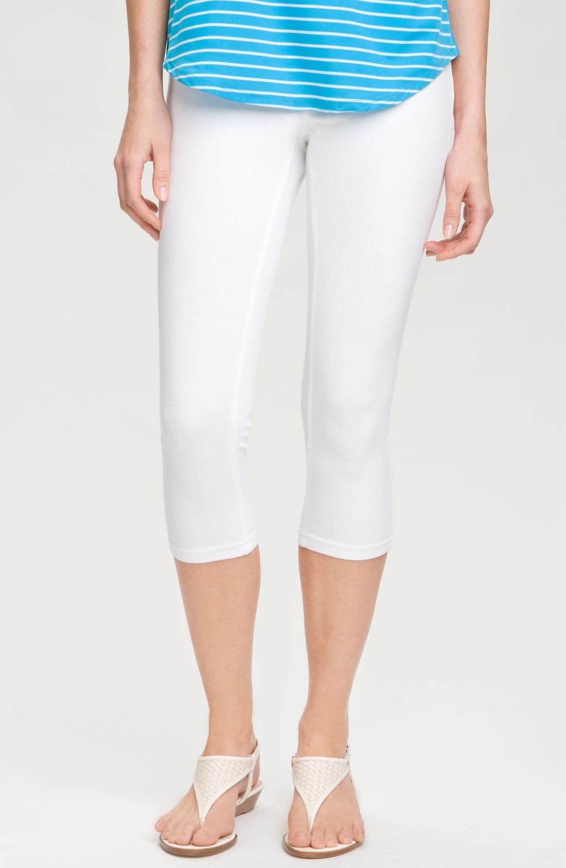 Hue 'Classic Jean' Capris Nordstrom