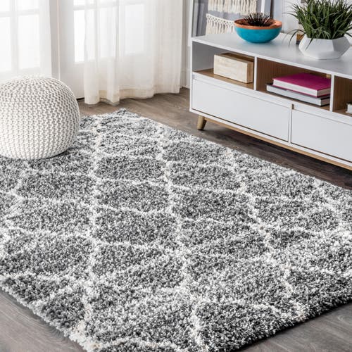 Jonathan Y Susa Ogee Moroccan Trellis Shag Area Rug In Light Gray/ivory