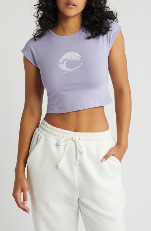 Katinka Graphic Crop T-Shirt in Sweet Lavender Printearth