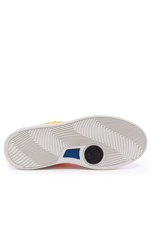 P448 Vert Sneaker In Neon Orange