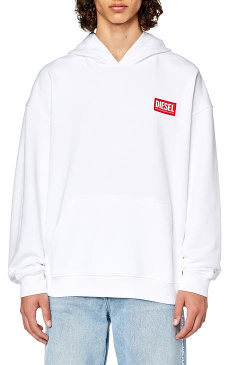 White hoodie outlet with jeans