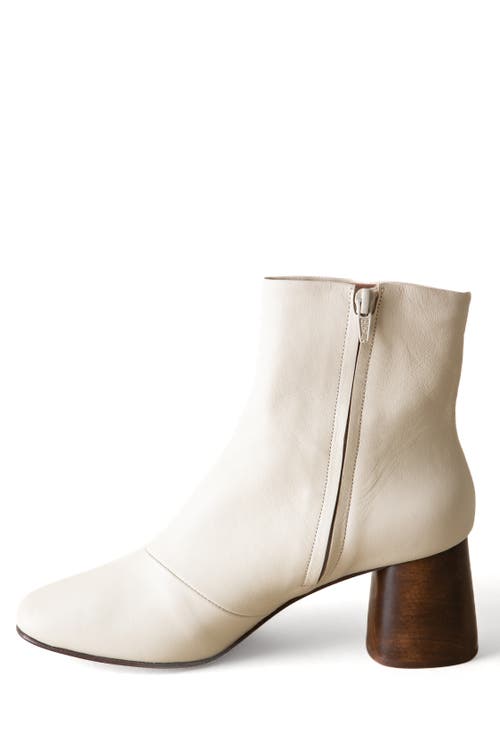 Huma Blanco Harlow Boot In Bone