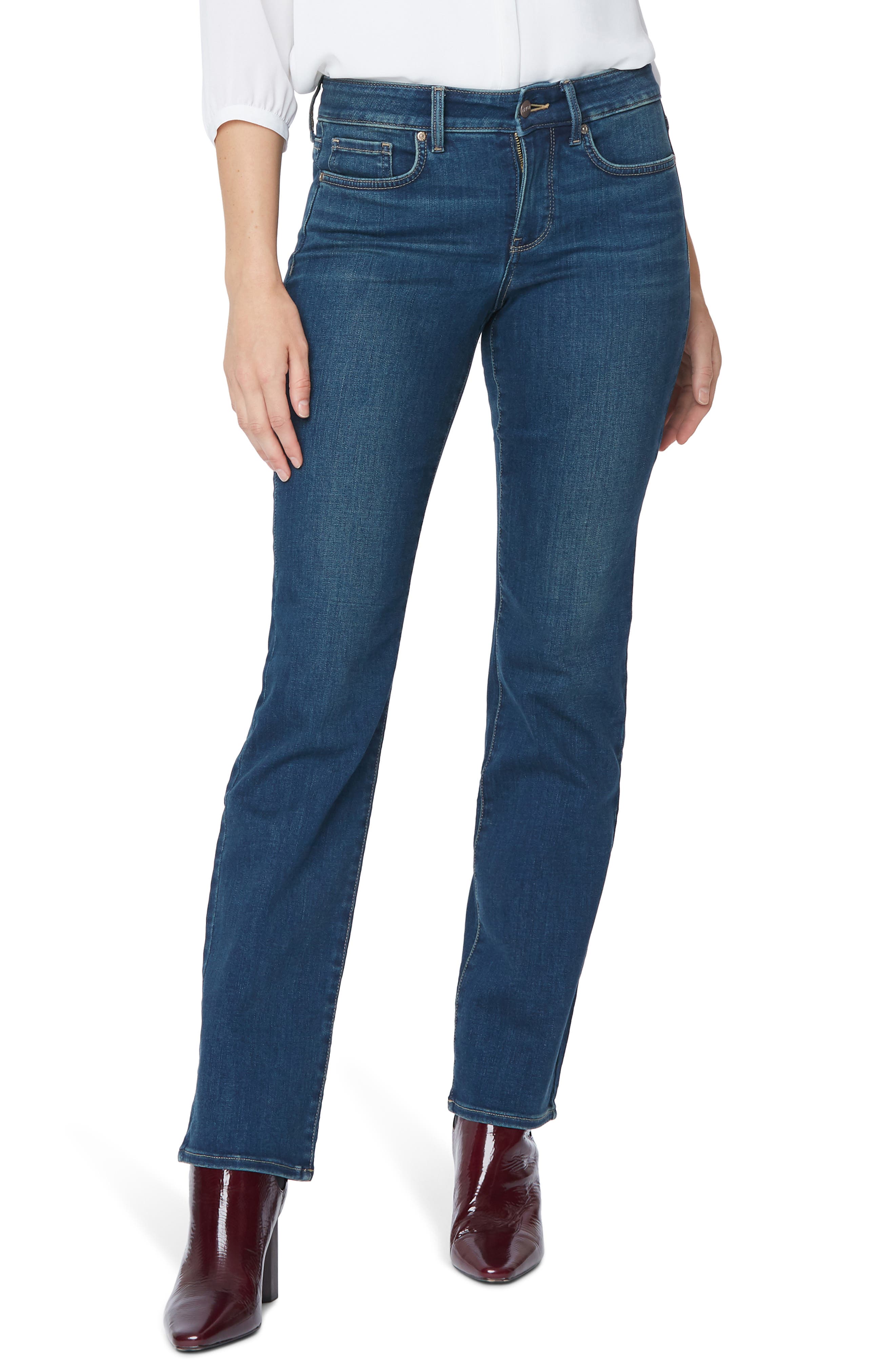 Tall (32\