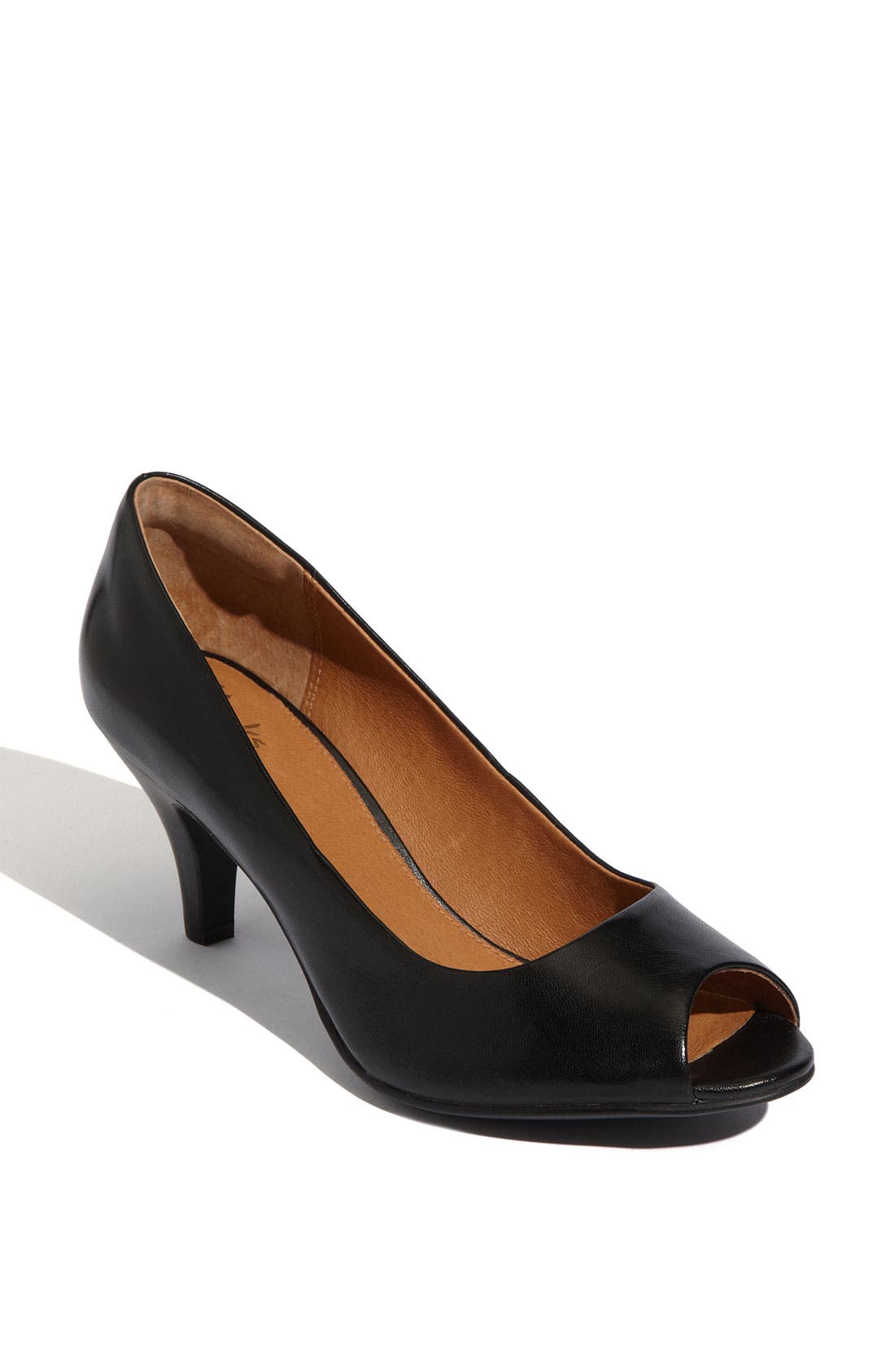 clarks cynthia avant pump