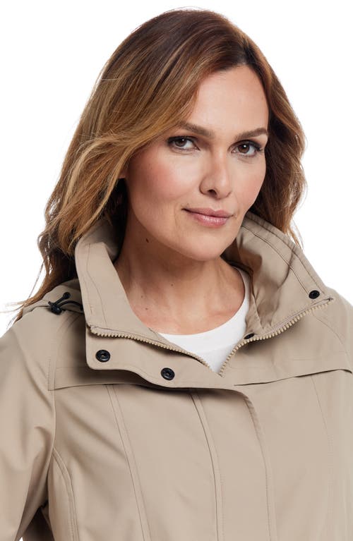 Gallery Water Resistant Packable Jacket In Mushroom