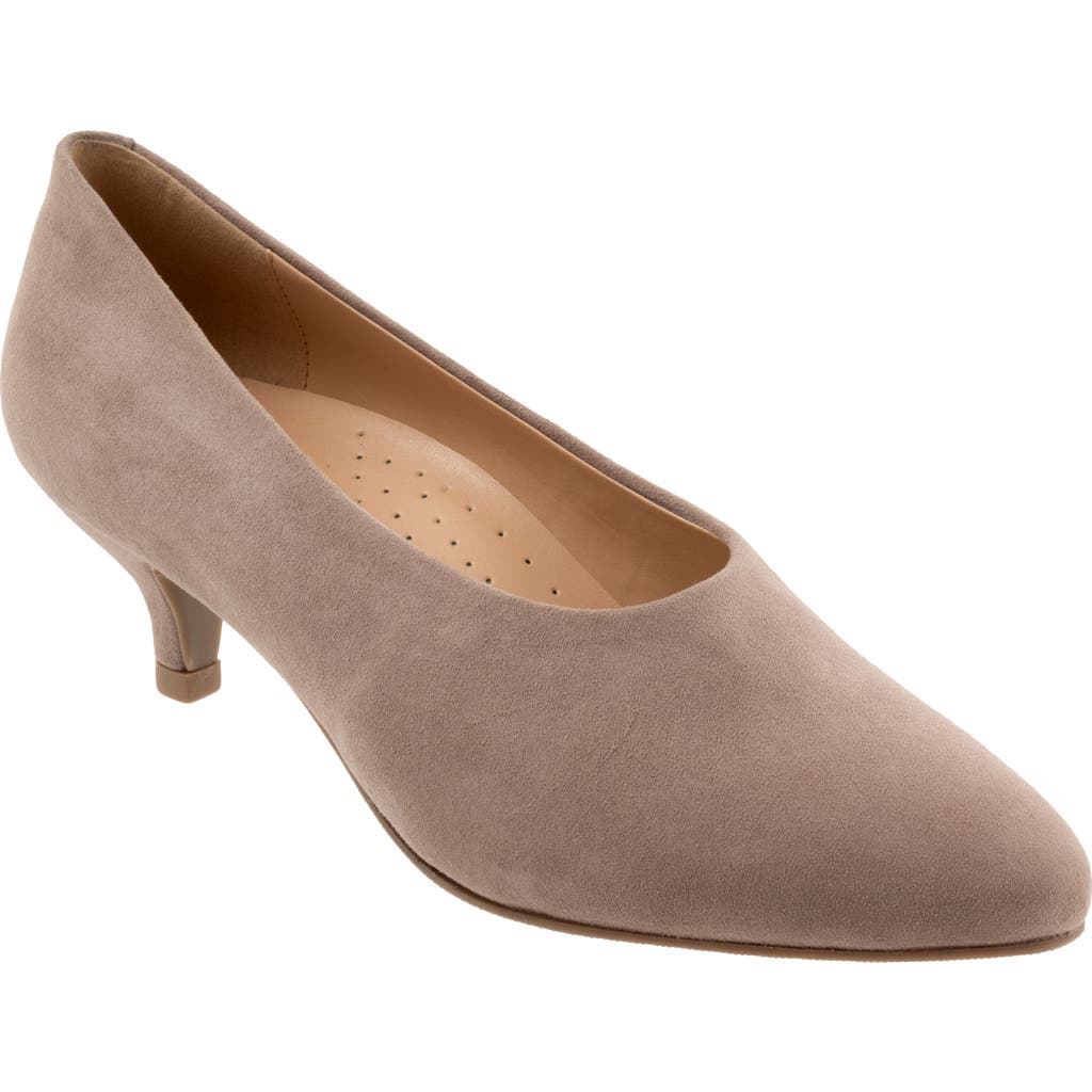Trotters Kimber Kitten Heel Pump in Taupe Suede