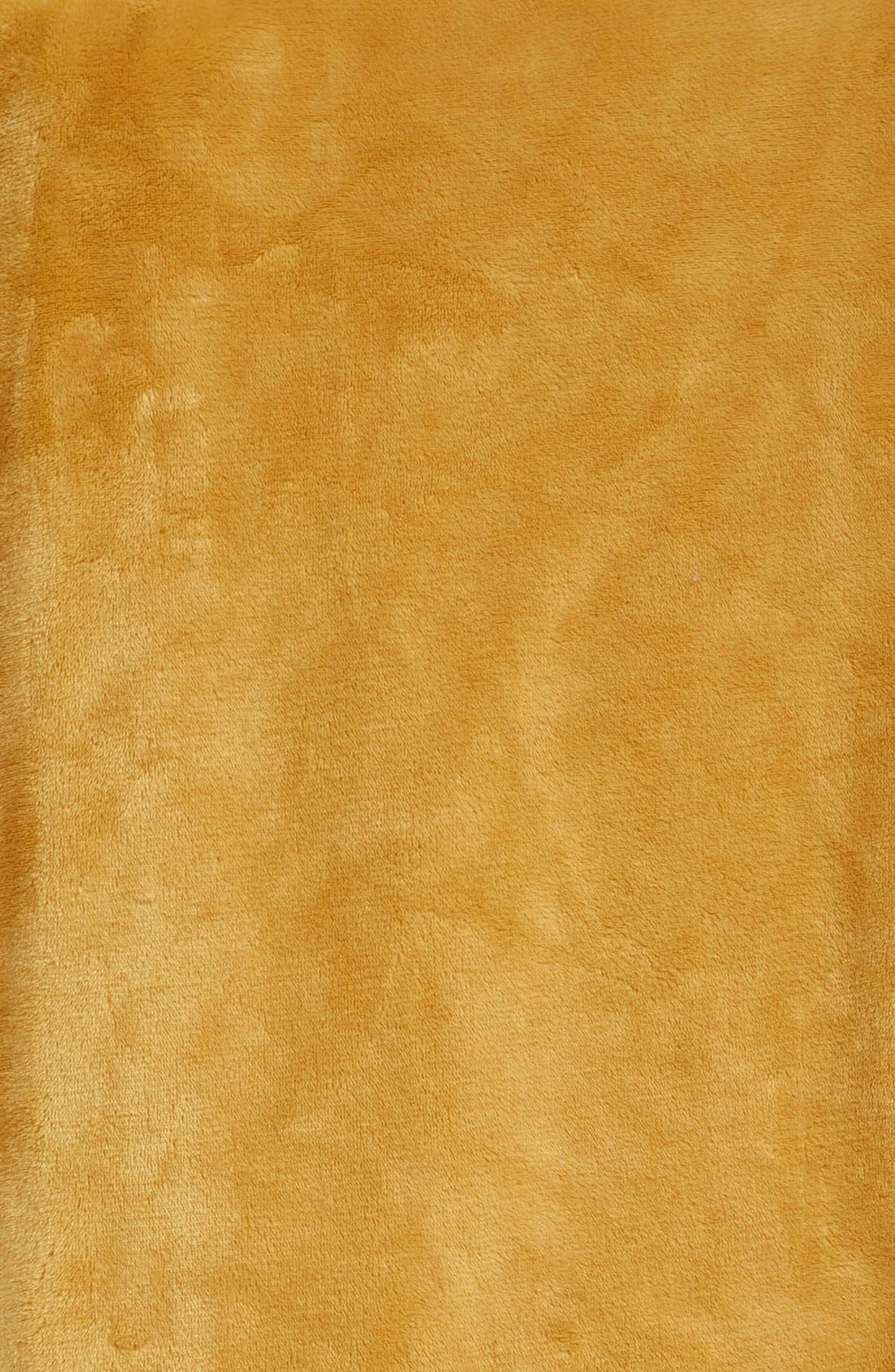 NORDSTROM AT HOME,
                            Kennebunk Bliss Plush Throw,
                            Alternate thumbnail 556, color,
                            705